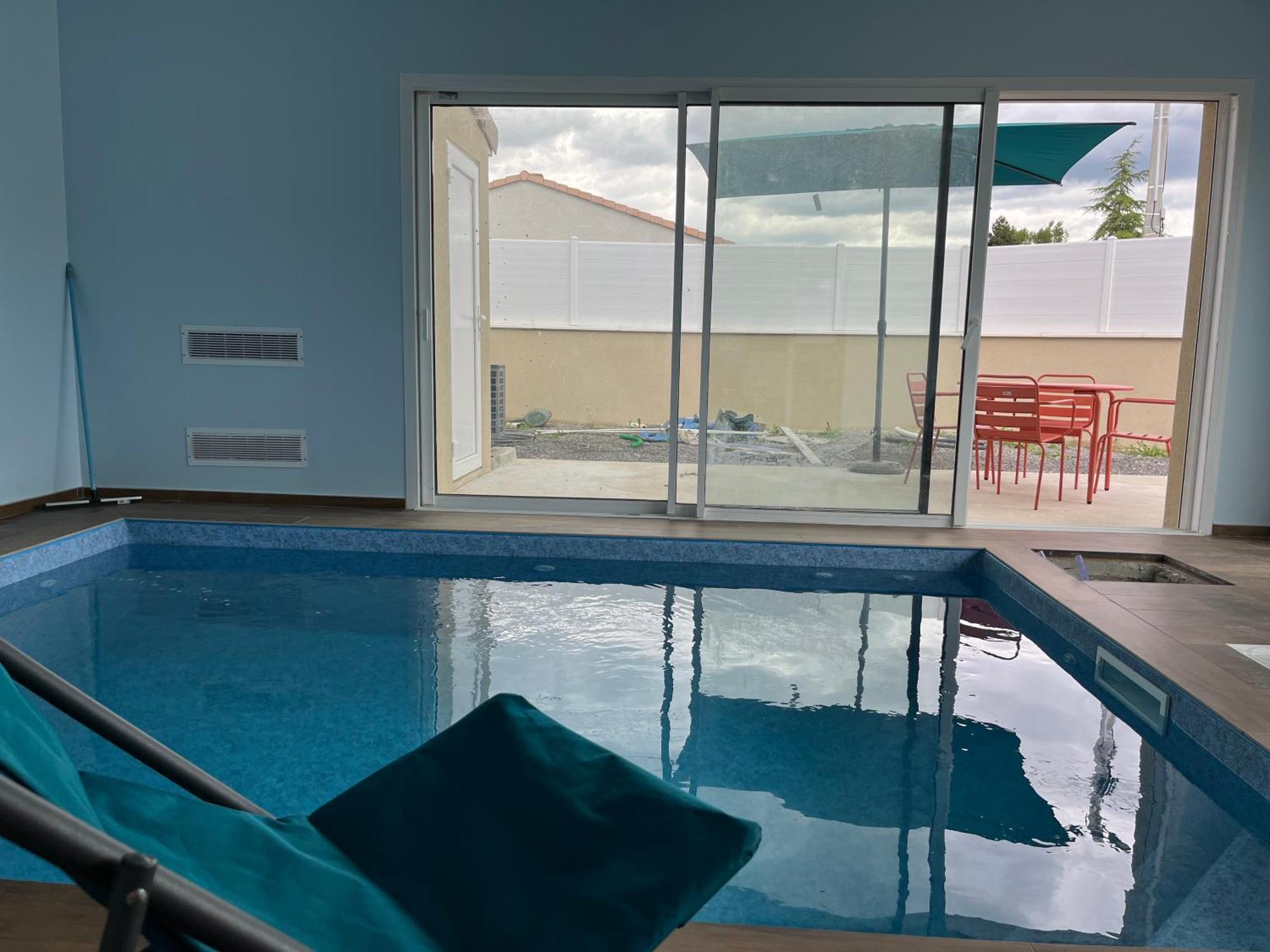 Maison Avec Piscine Interieure Privee, Buses De Spa, Jardin Clos Et Parking Aouste-sur-Sye Luaran gambar